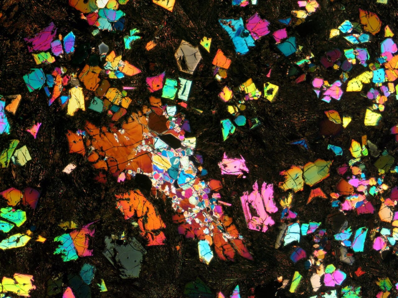 Under Polarized Light Nwa 12774 Angrite