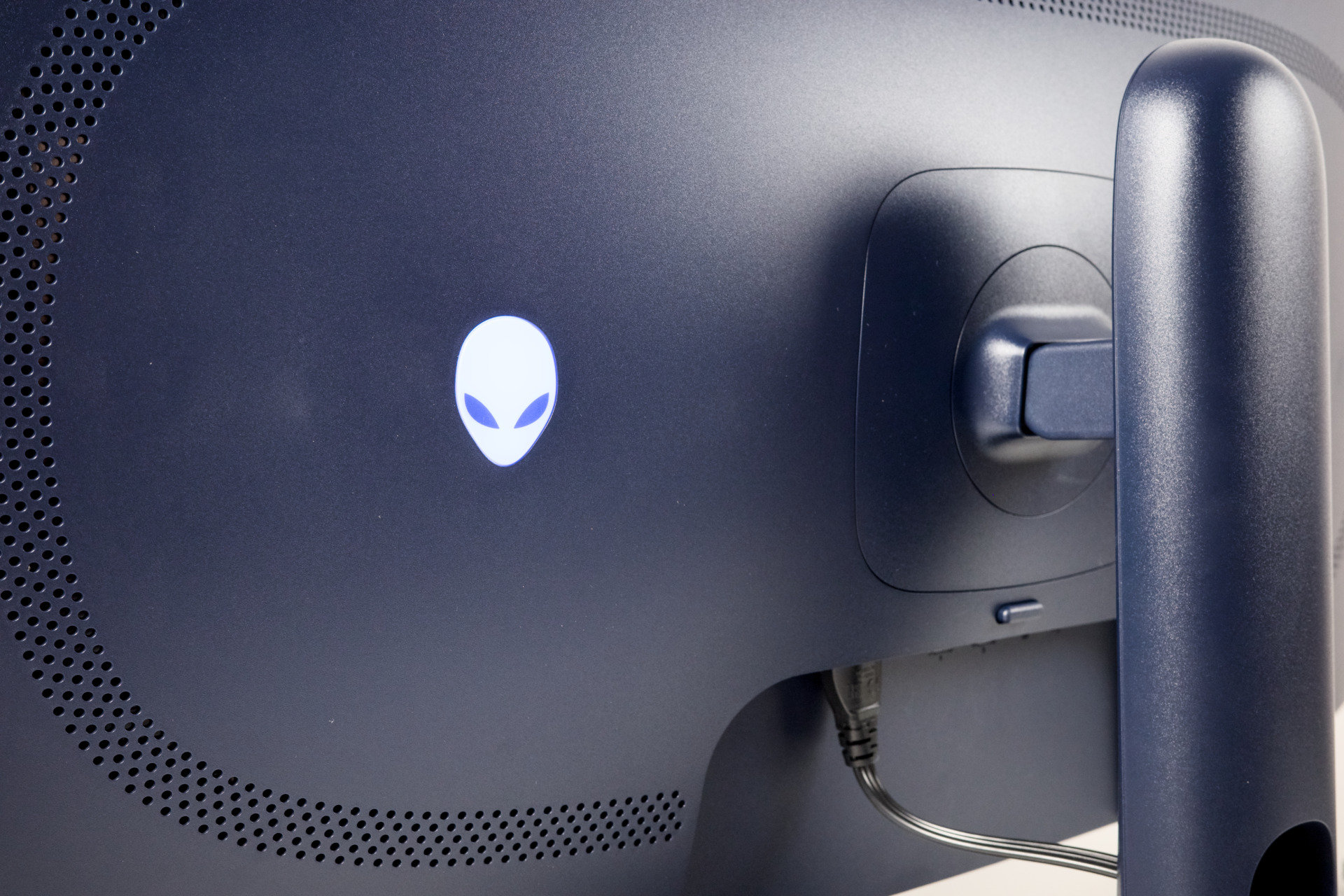 Alienware Aw3426dw Gaming Monitor 14