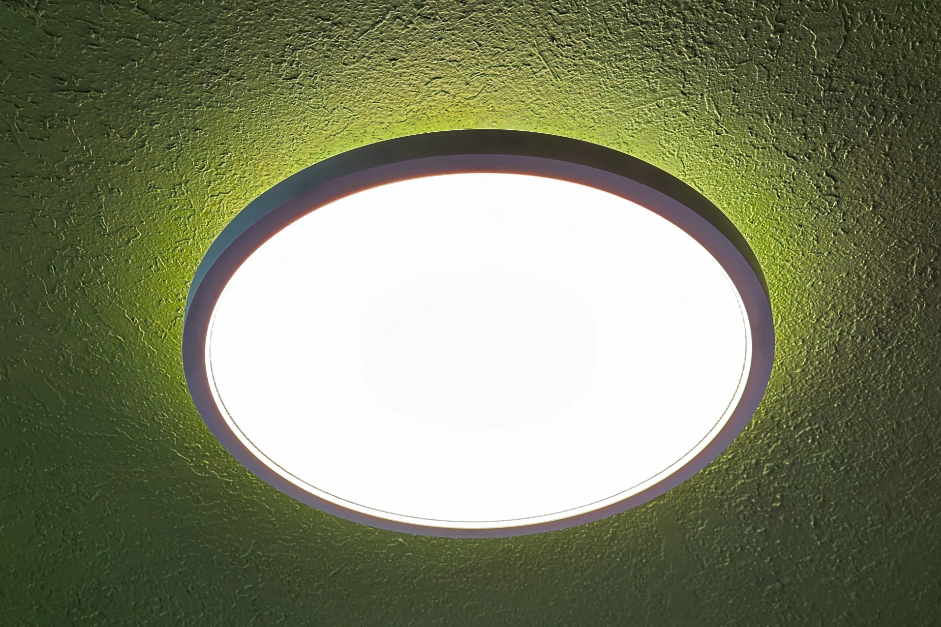 Nanoleaf Smart Multicolor Ceiling Light showing white light
